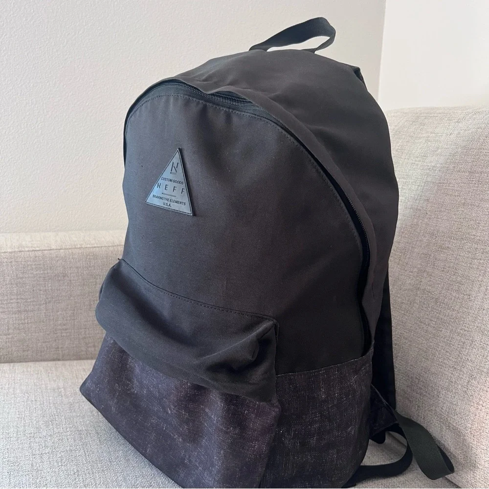 Neff Full Size Backpack - Picture 5 of 7